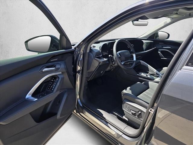 2025 Audi Q5 Prestige - Photo 12