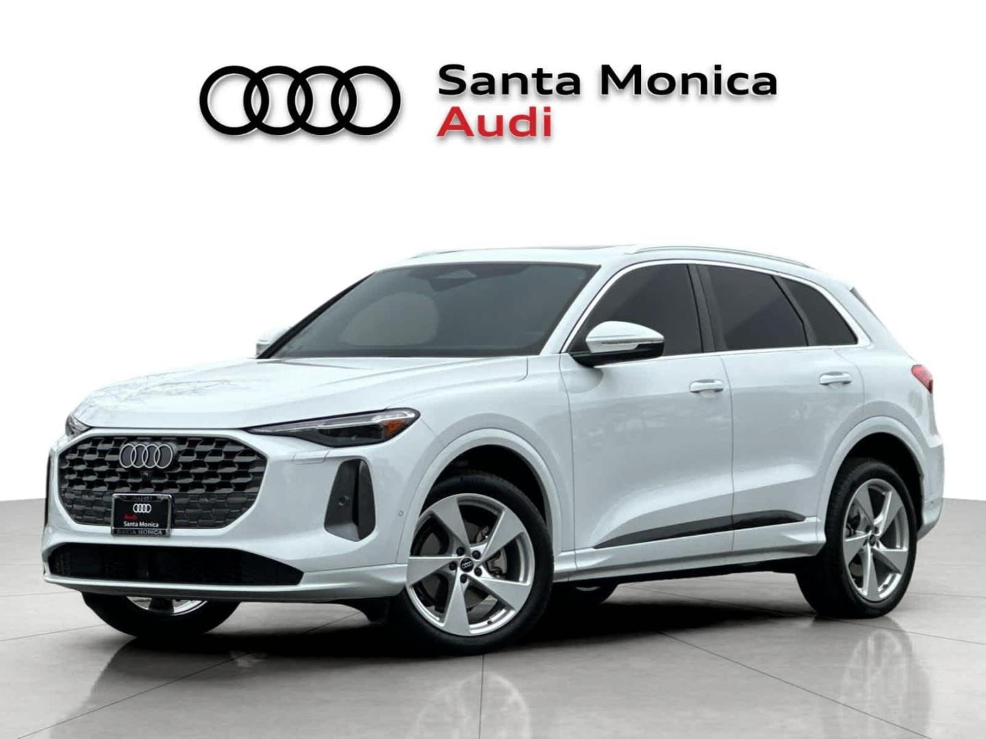 2025 Audi Q5 40 Premium Plus's photo