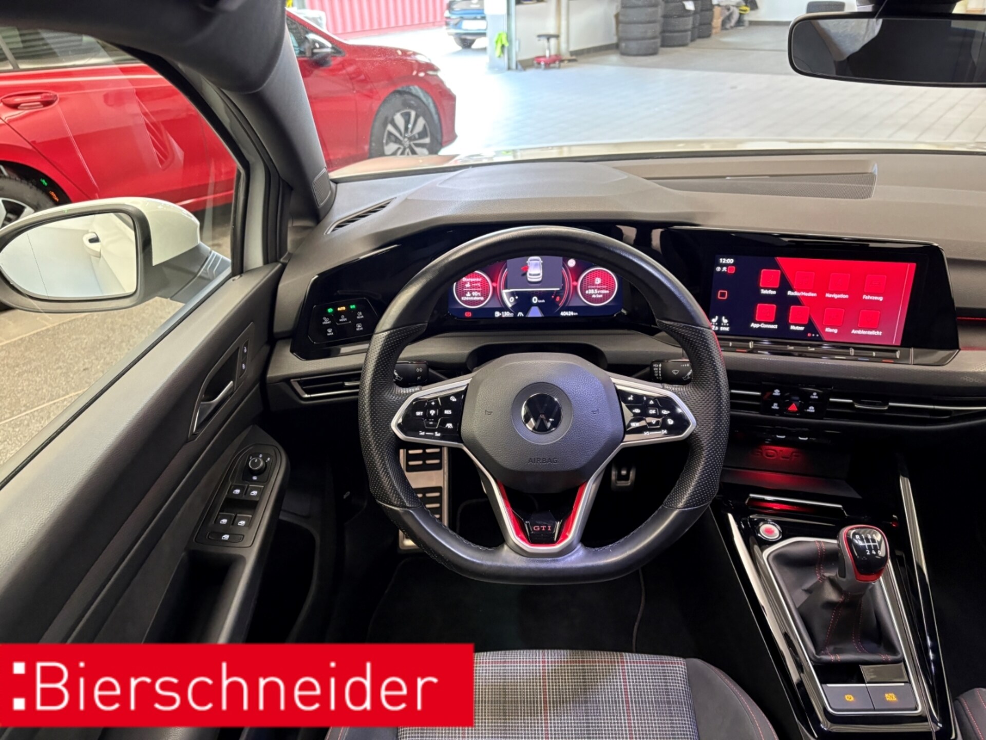Volkswagen Golf GTI