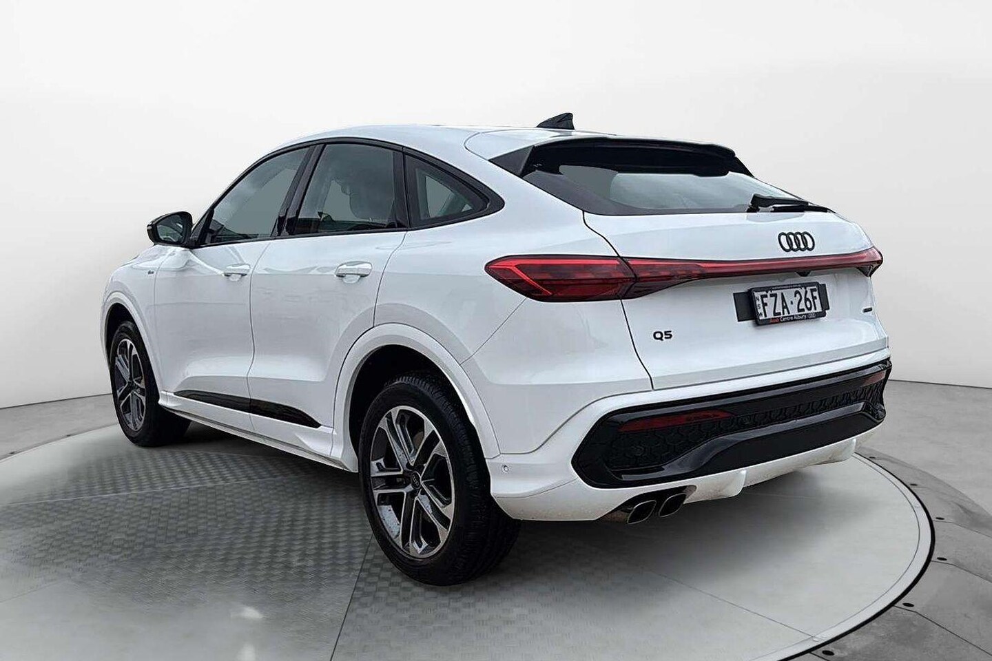 Image about Audi Q5 Sportback TDI quattro 150 kW