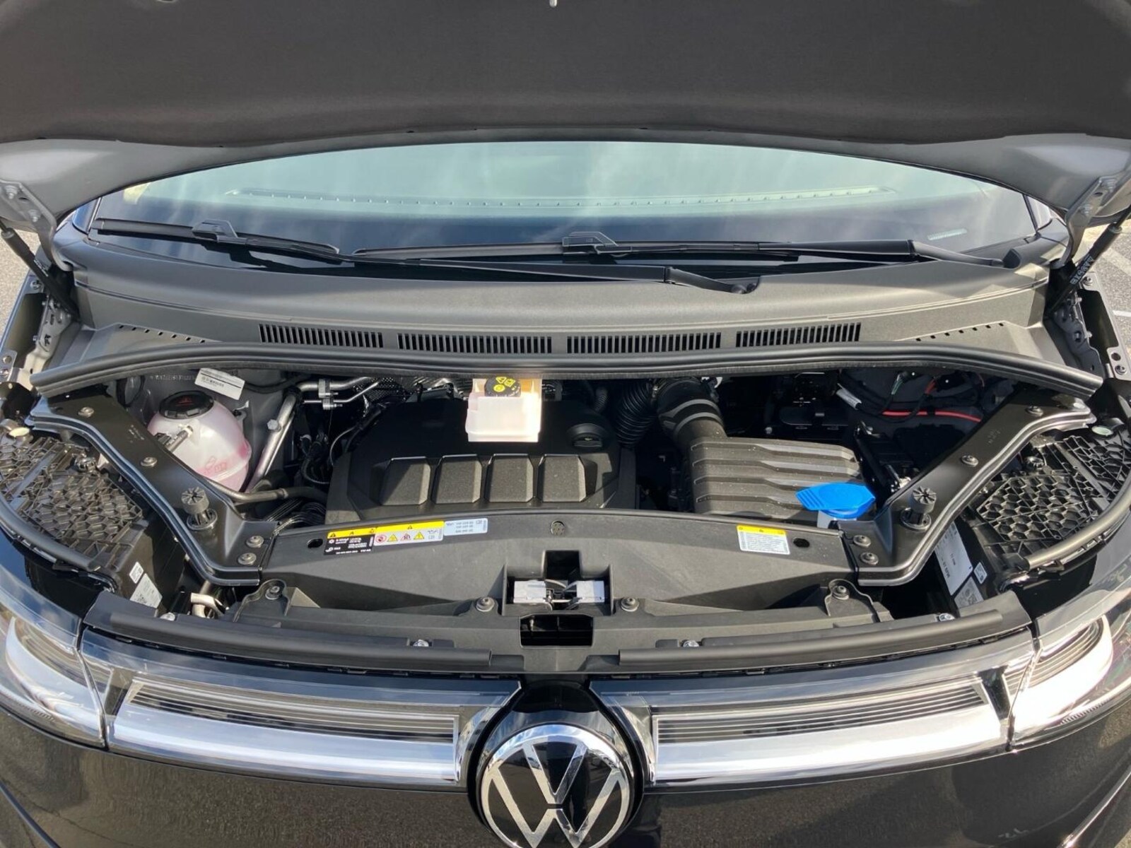 Volkswagen Multivan Langversion – Bild 16