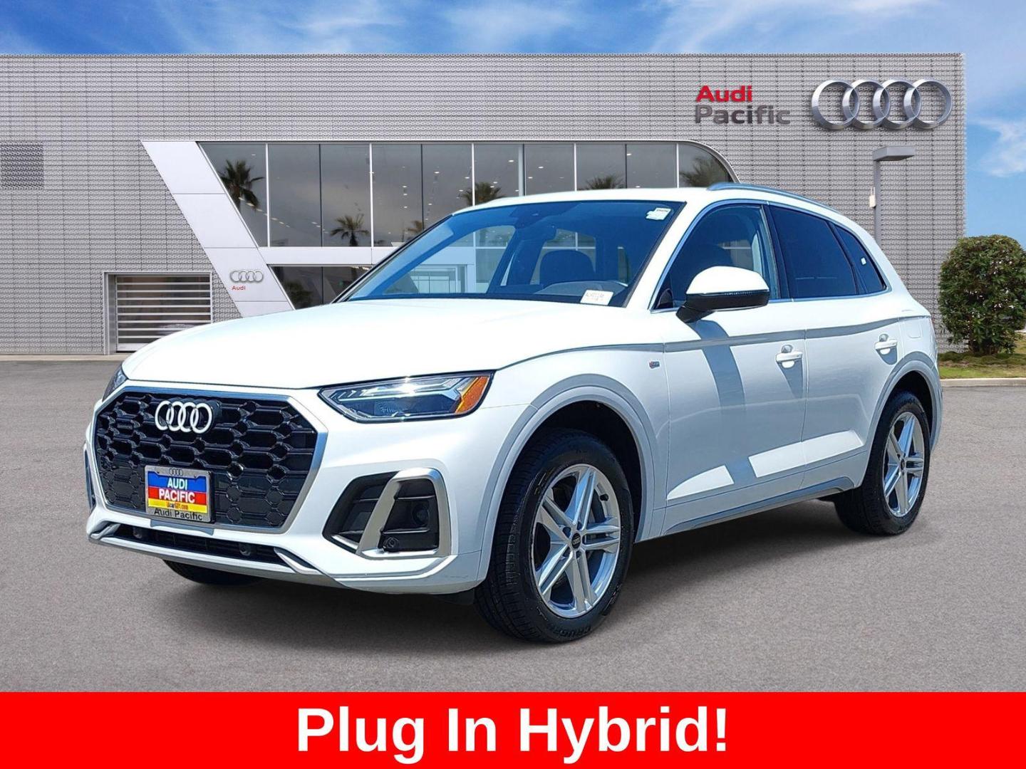2024 Audi Q5 55 e Premium's photo