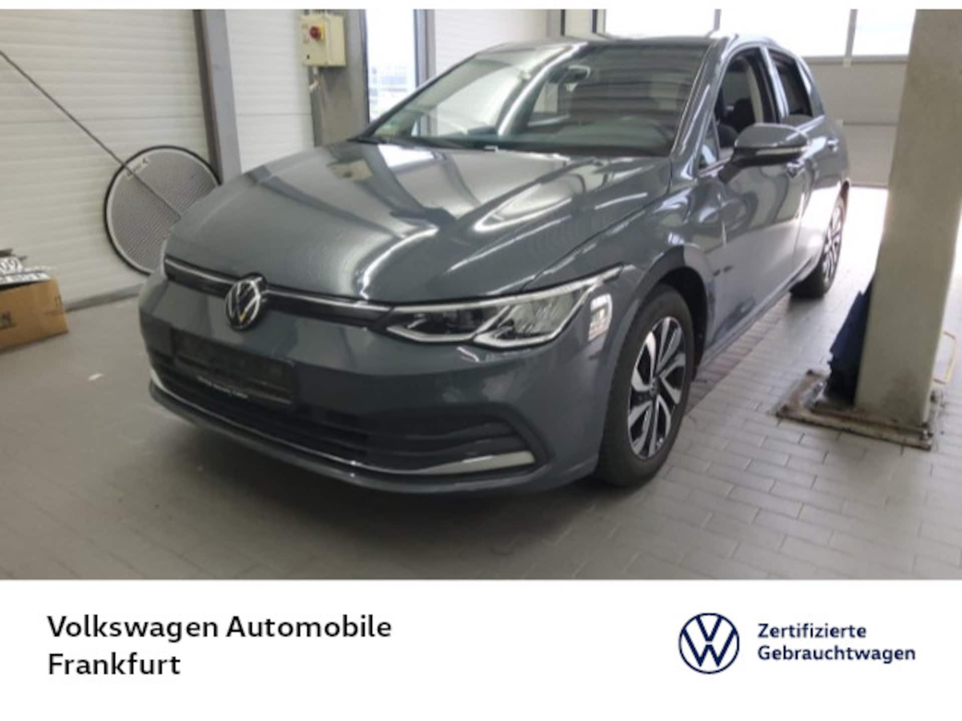 Volkswagen Golf Life