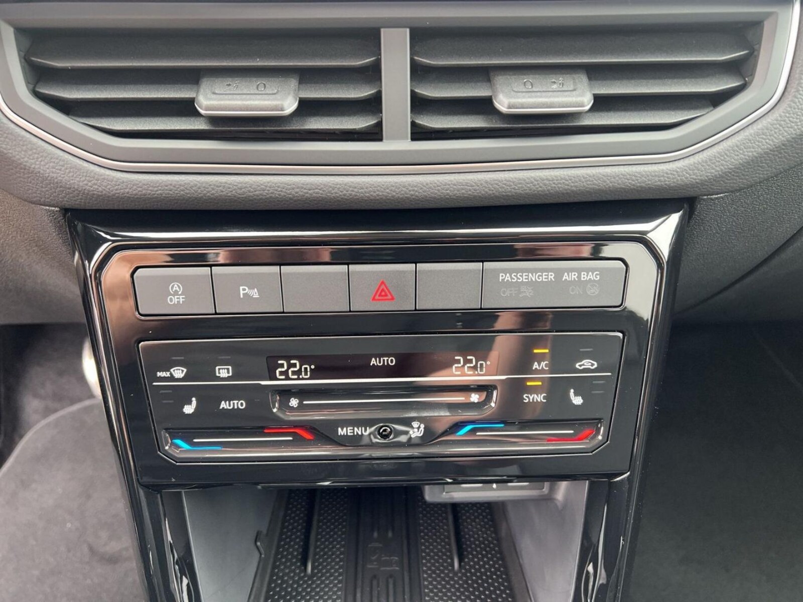 Volkswagen T-Cross – Bild 19