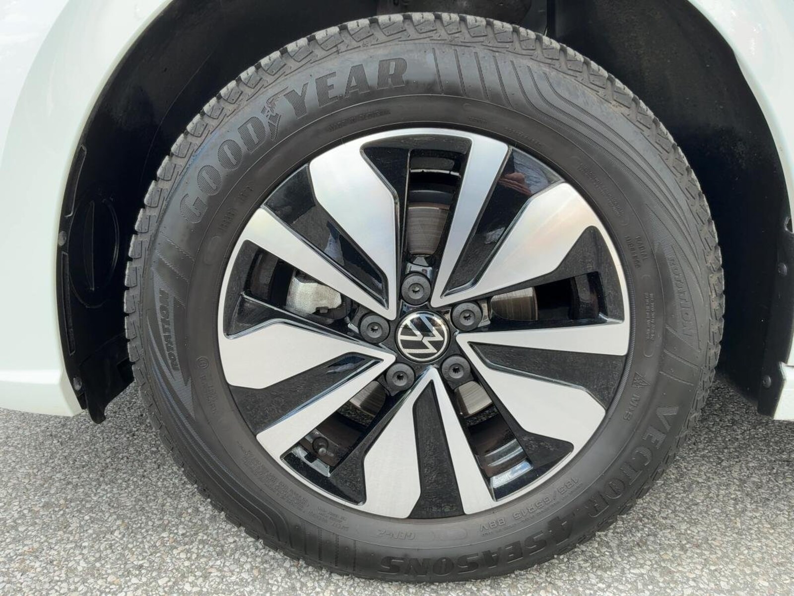 Volkswagen Polo – Bild 12