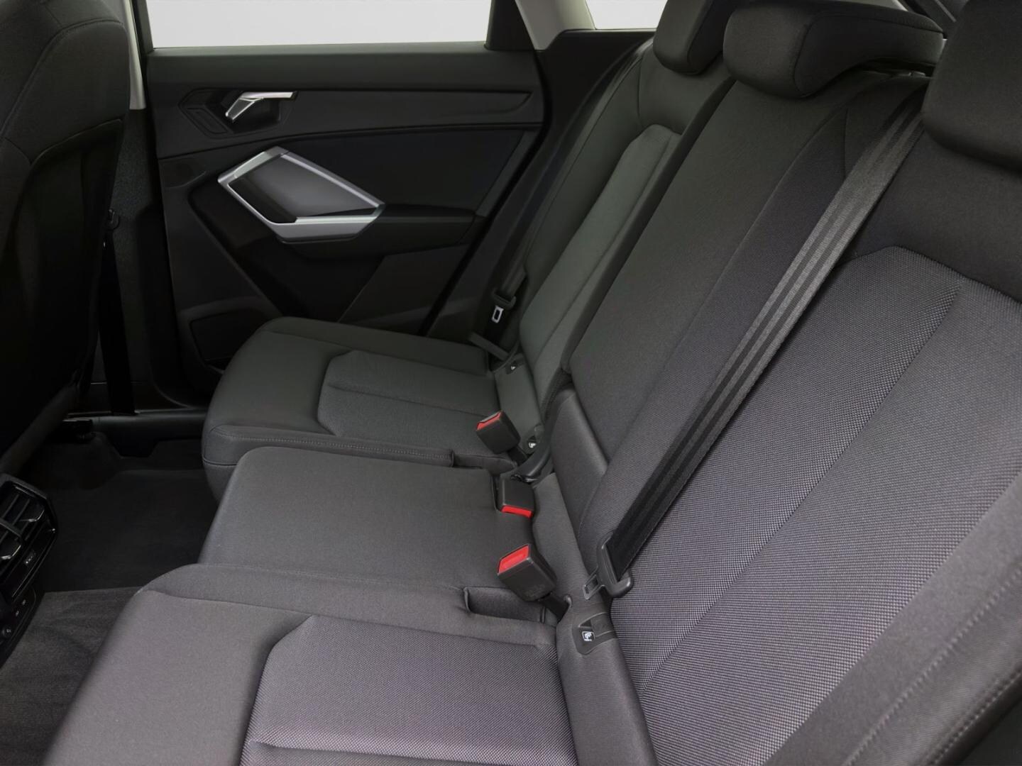 Bild über Audi Q3 TDI 110 kW S tronic - für weitere Informationen kontaktieren Sie den Audi Partner