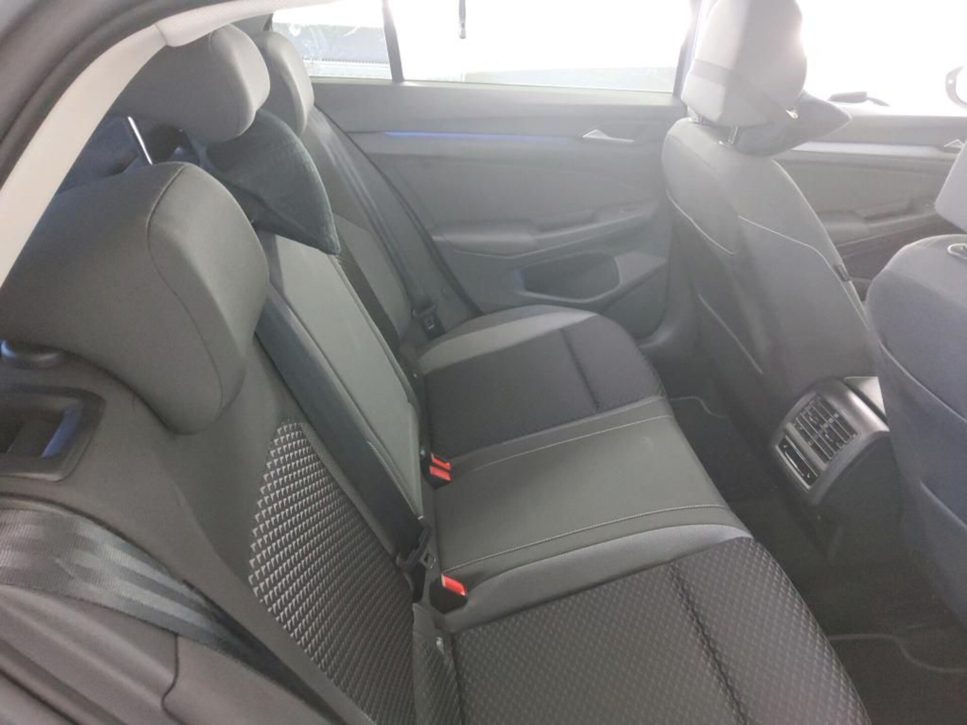 Volkswagen Golf Active