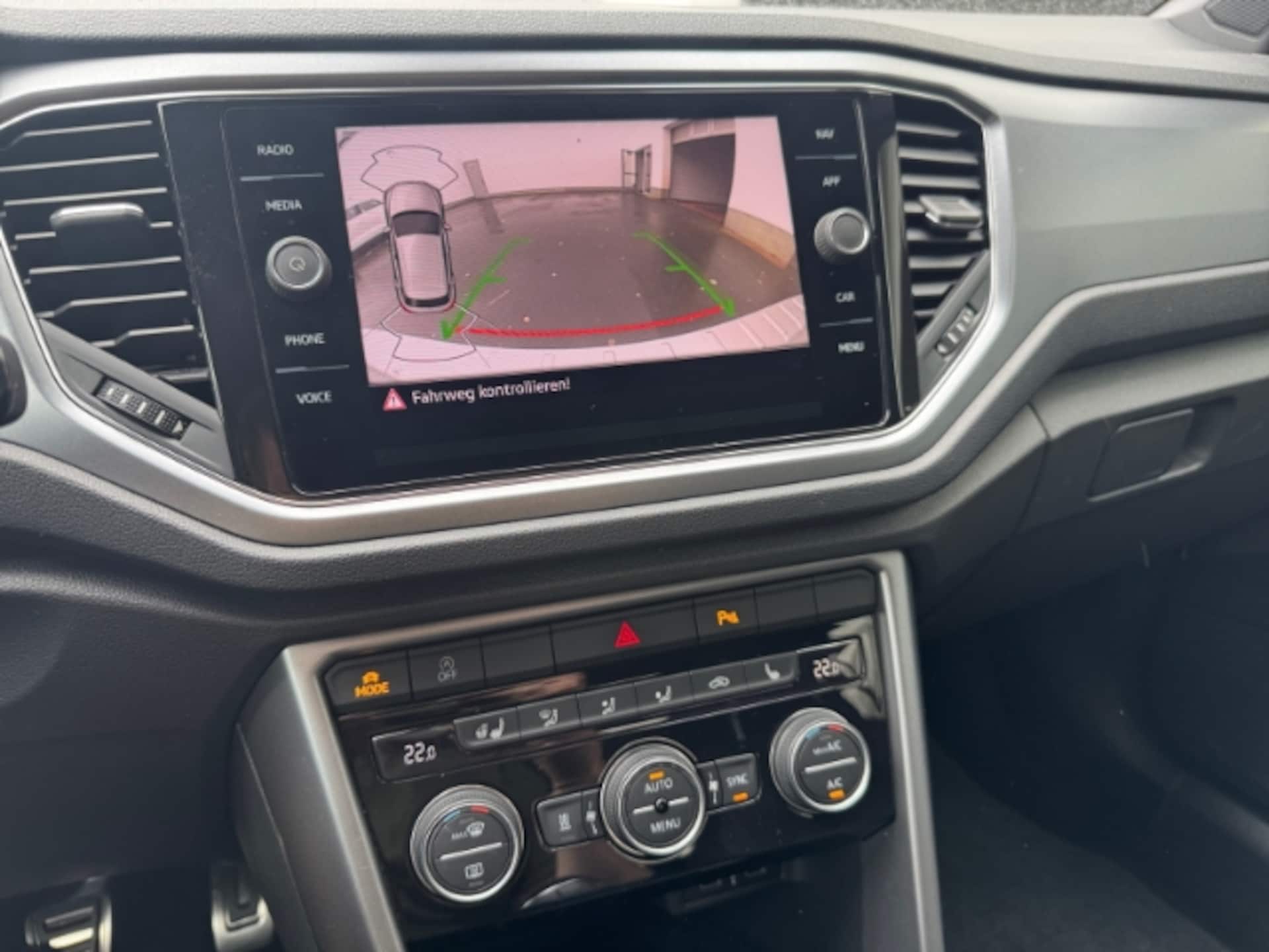 Volkswagen T-Roc Active