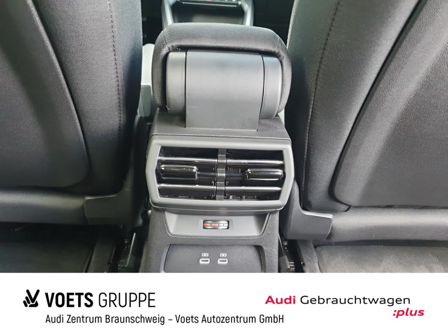 Bild über Audi A3 Sportback S line 35 TFSI S tronic - für weitere Informationen kontaktieren Sie den Audi Partner