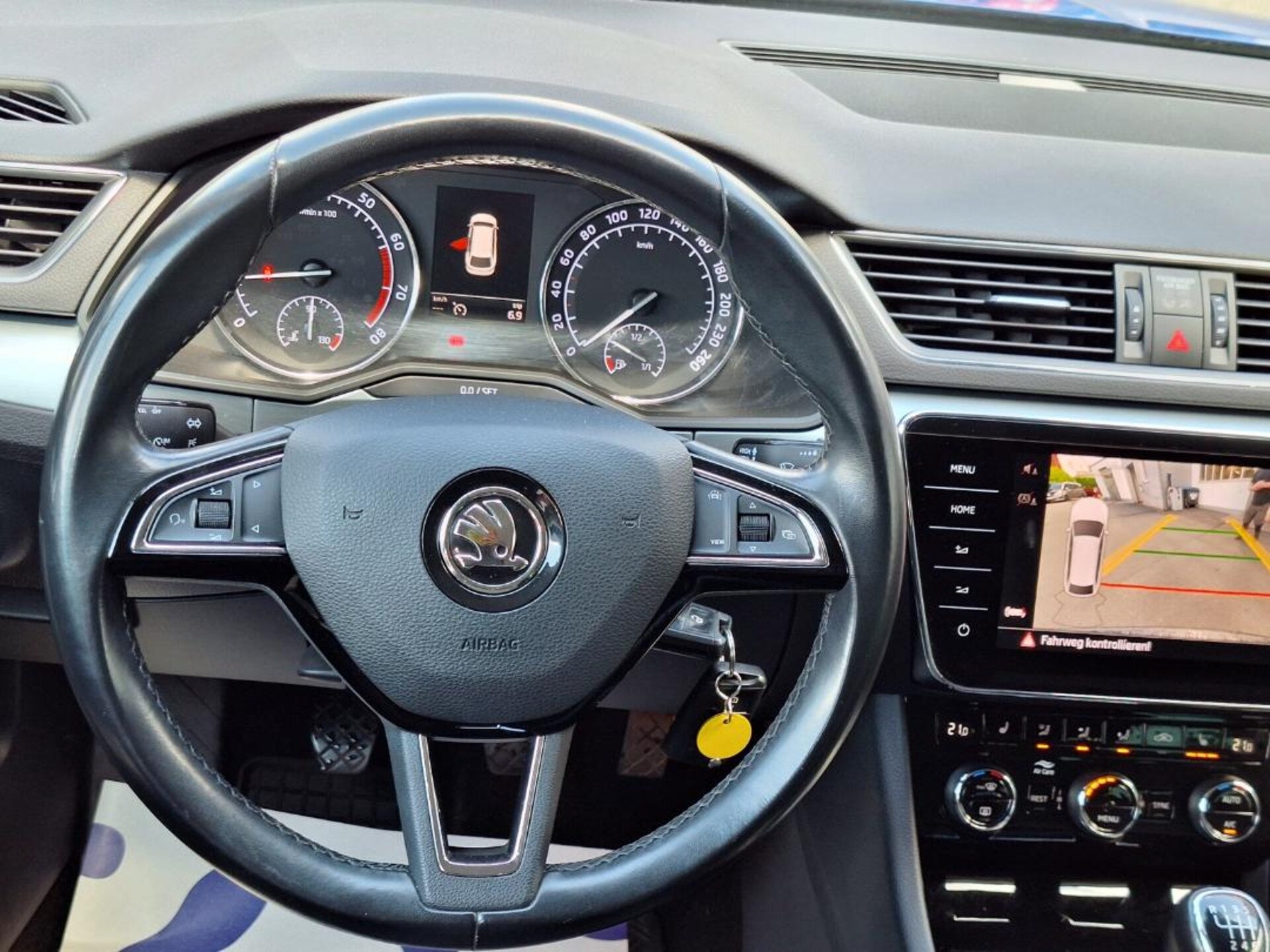 Skoda Superb Combi Ambition