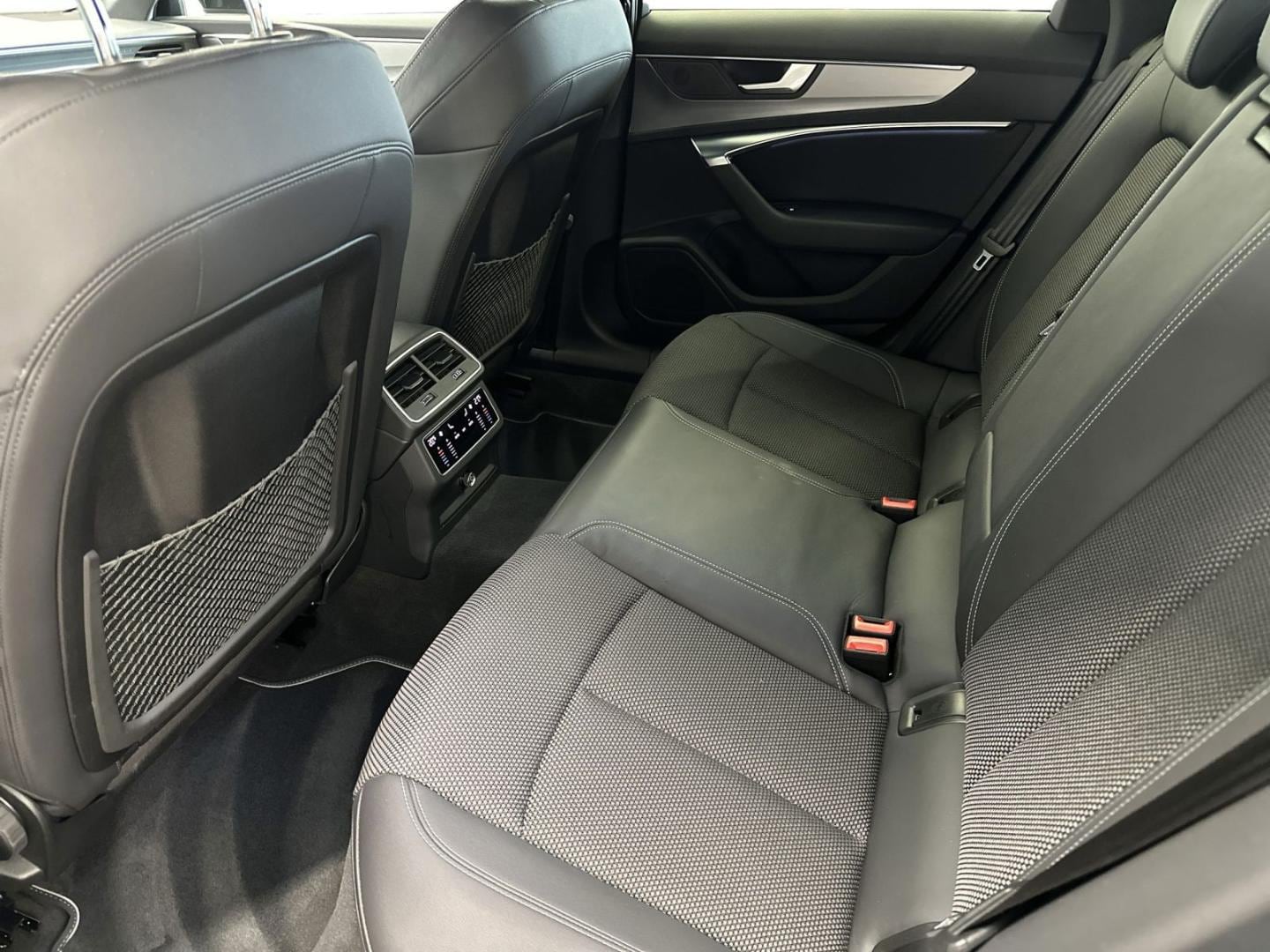 Bild über Audi A6 Avant S line 40 TDI S tronic - für weitere Informationen kontaktieren Sie den Audi Partner