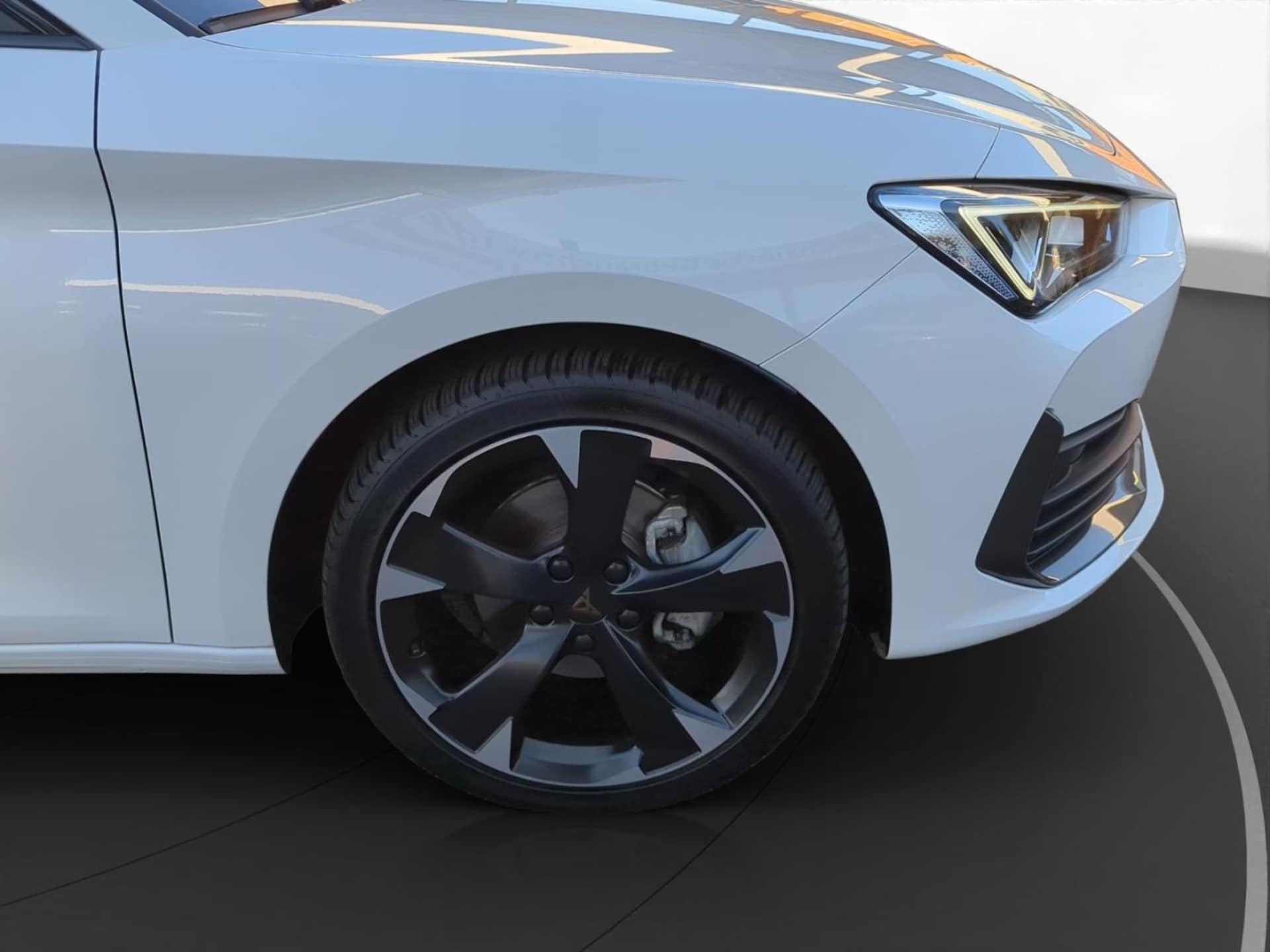 CUPRA Leon