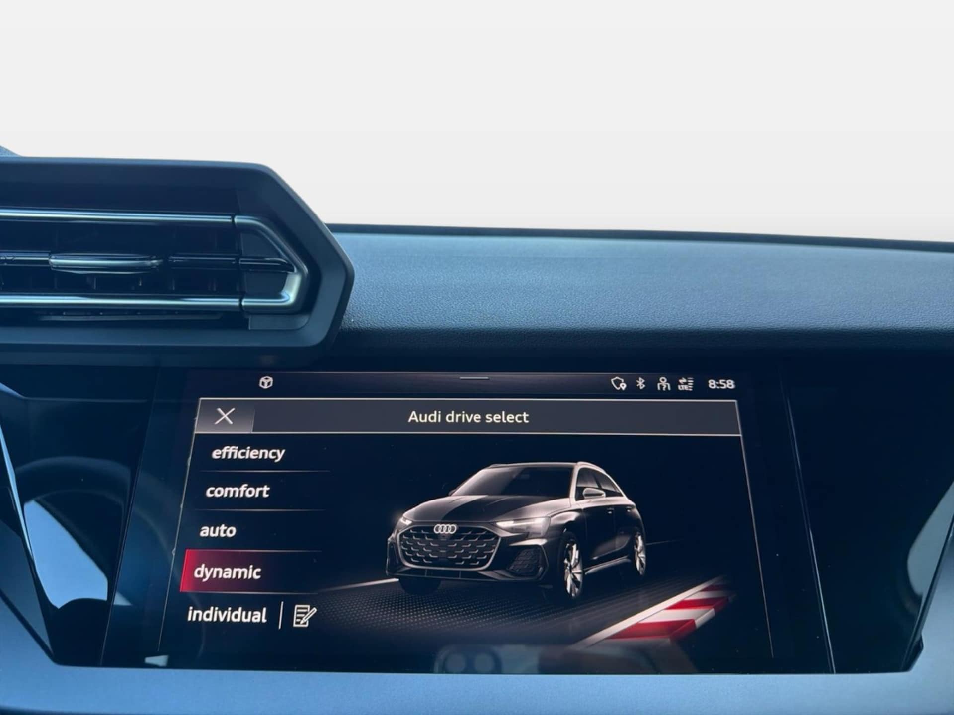 Audi A3 Sportback TFSI e S line