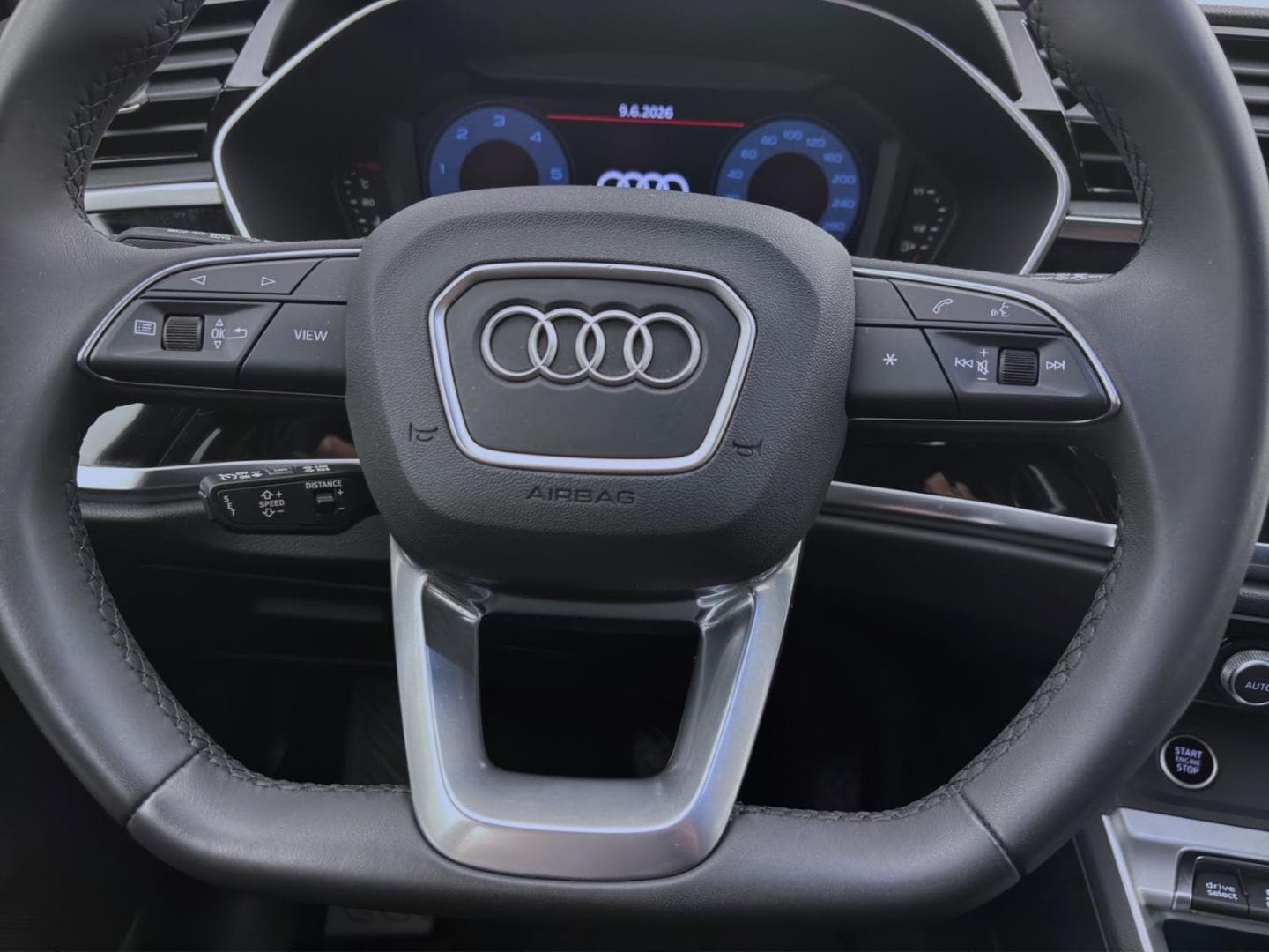 Bild über Audi Q3 Sportback S line 35 TDI S tronic - für weitere Informationen kontaktieren Sie den Audi Partner