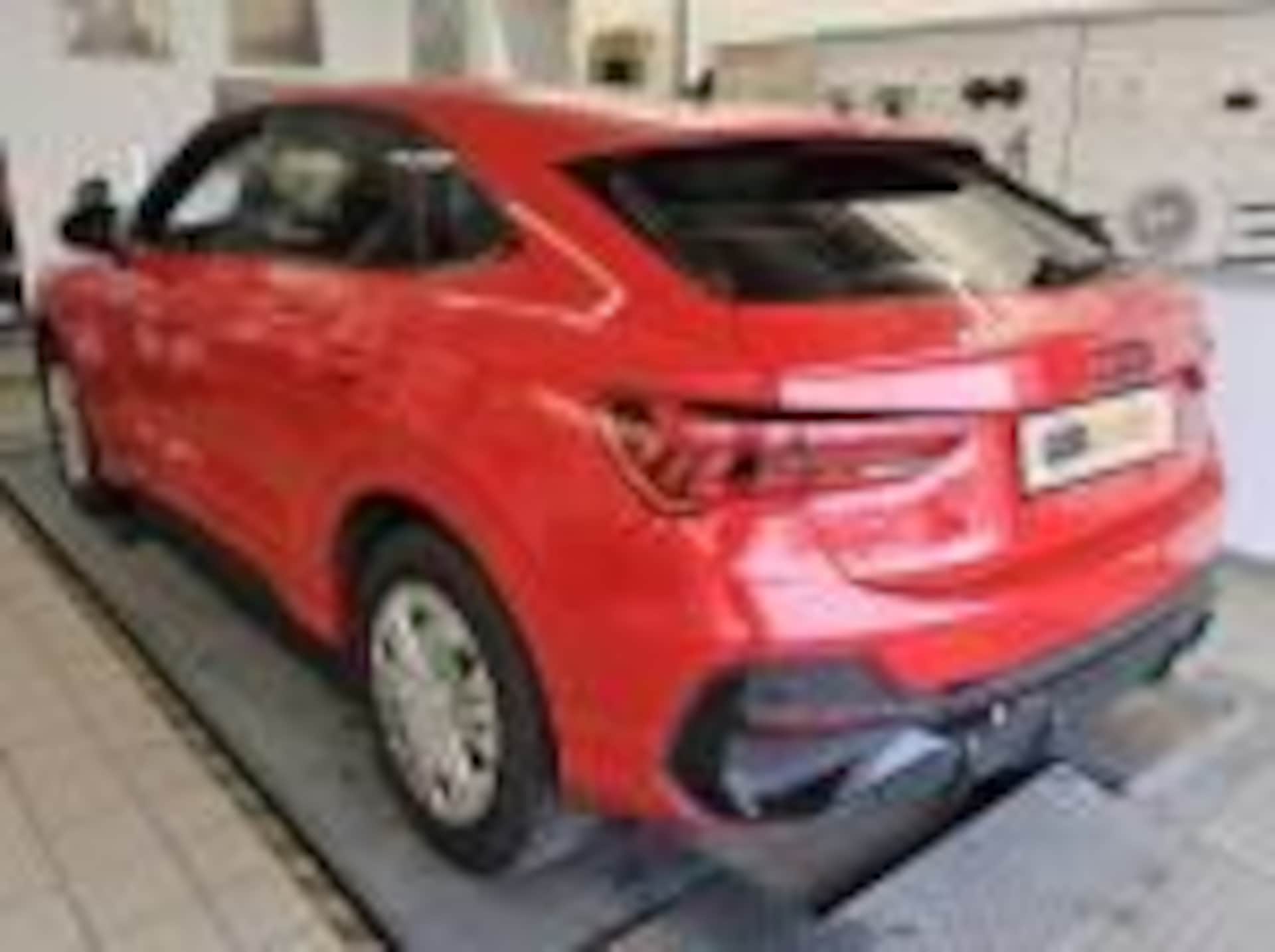 Audi Q3 Sportback S line