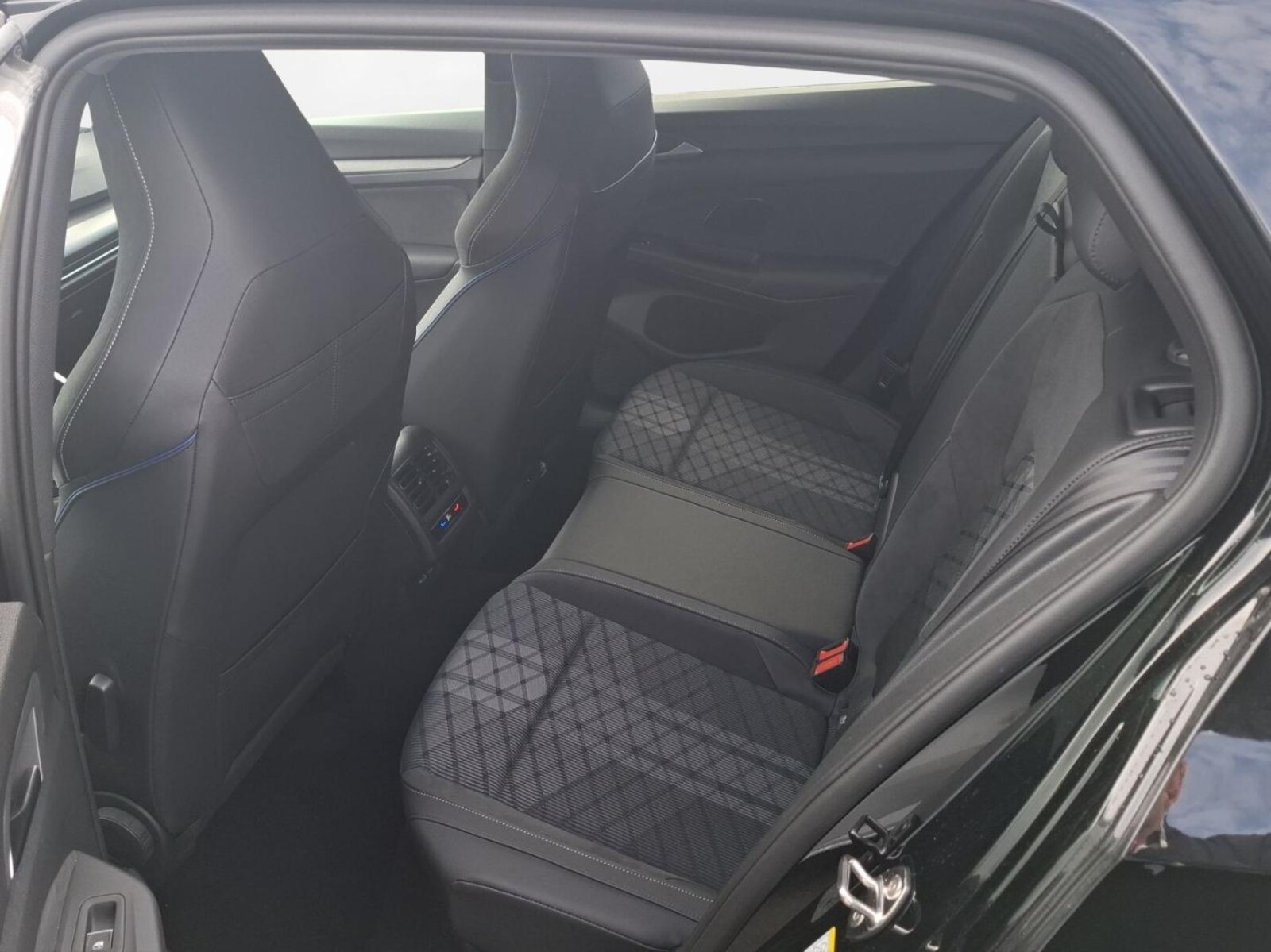 Volkswagen Golf – Bild 3
