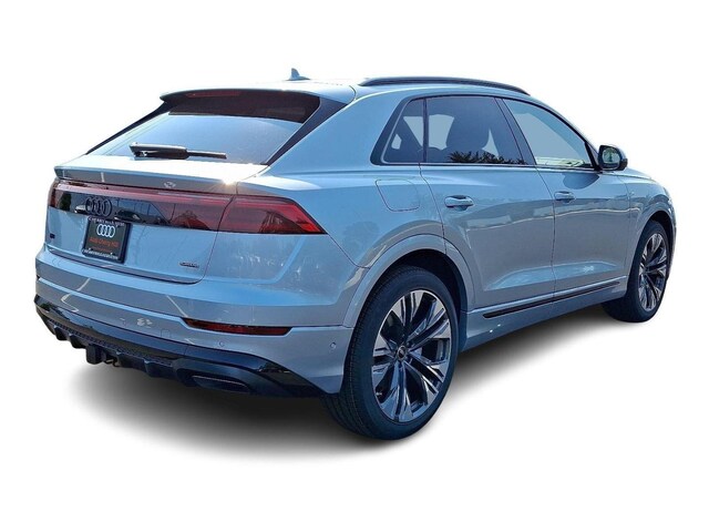 2026 Audi Q8