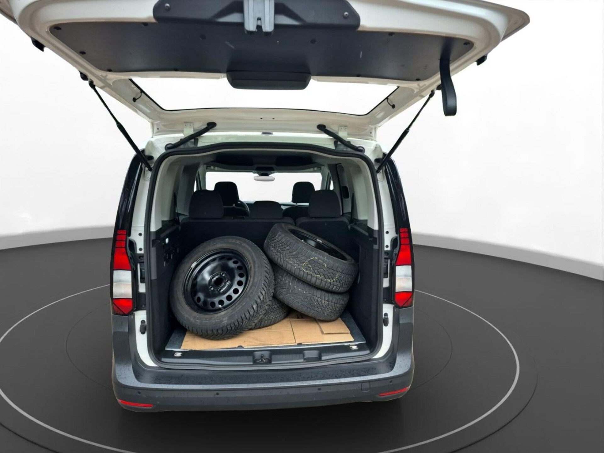 Volkswagen Caddy Kombi Basis-Modell