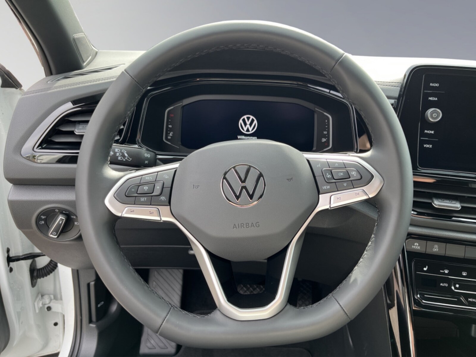 Volkswagen T-Roc – Bild 11