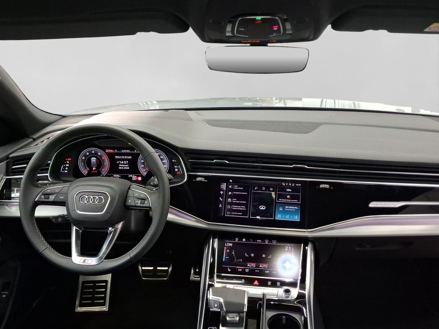 Bild über Audi Q8 SUV S line business TFSI quattro 250 kW tiptronic - für weitere Informationen kontaktieren Sie den Audi Partner