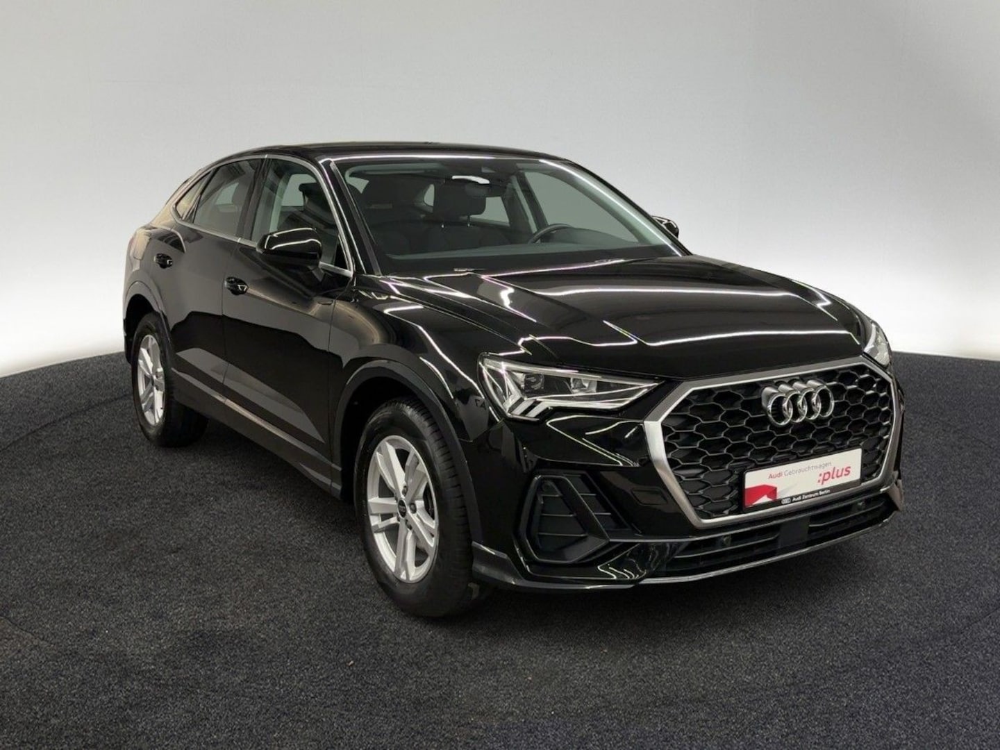 Bild über Audi Q3 Sportback 35 TDI S tronic - für weitere Informationen kontaktieren Sie den Audi Partner