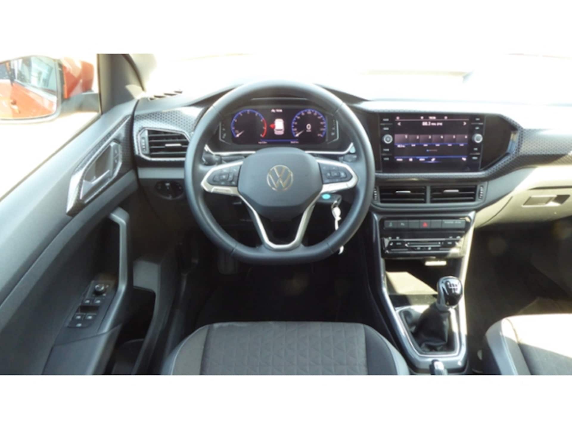 Volkswagen T-Cross Style
