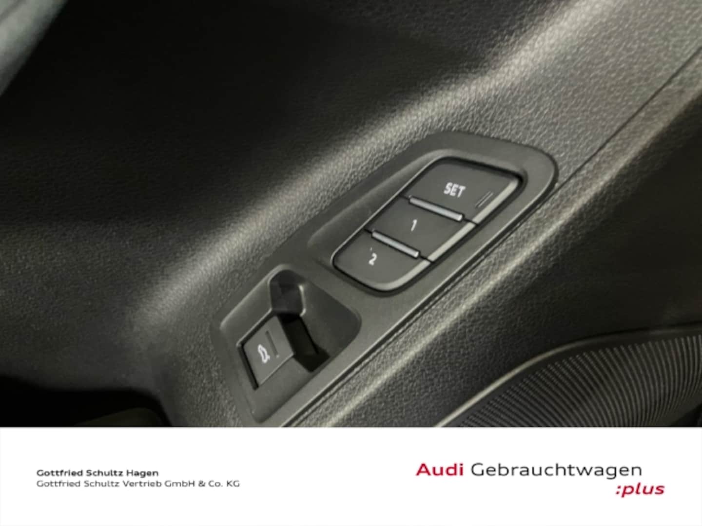 Bild über Audi Q3 S line 40 TDI quattro S tronic - für weitere Informationen kontaktieren Sie den Audi Partner
