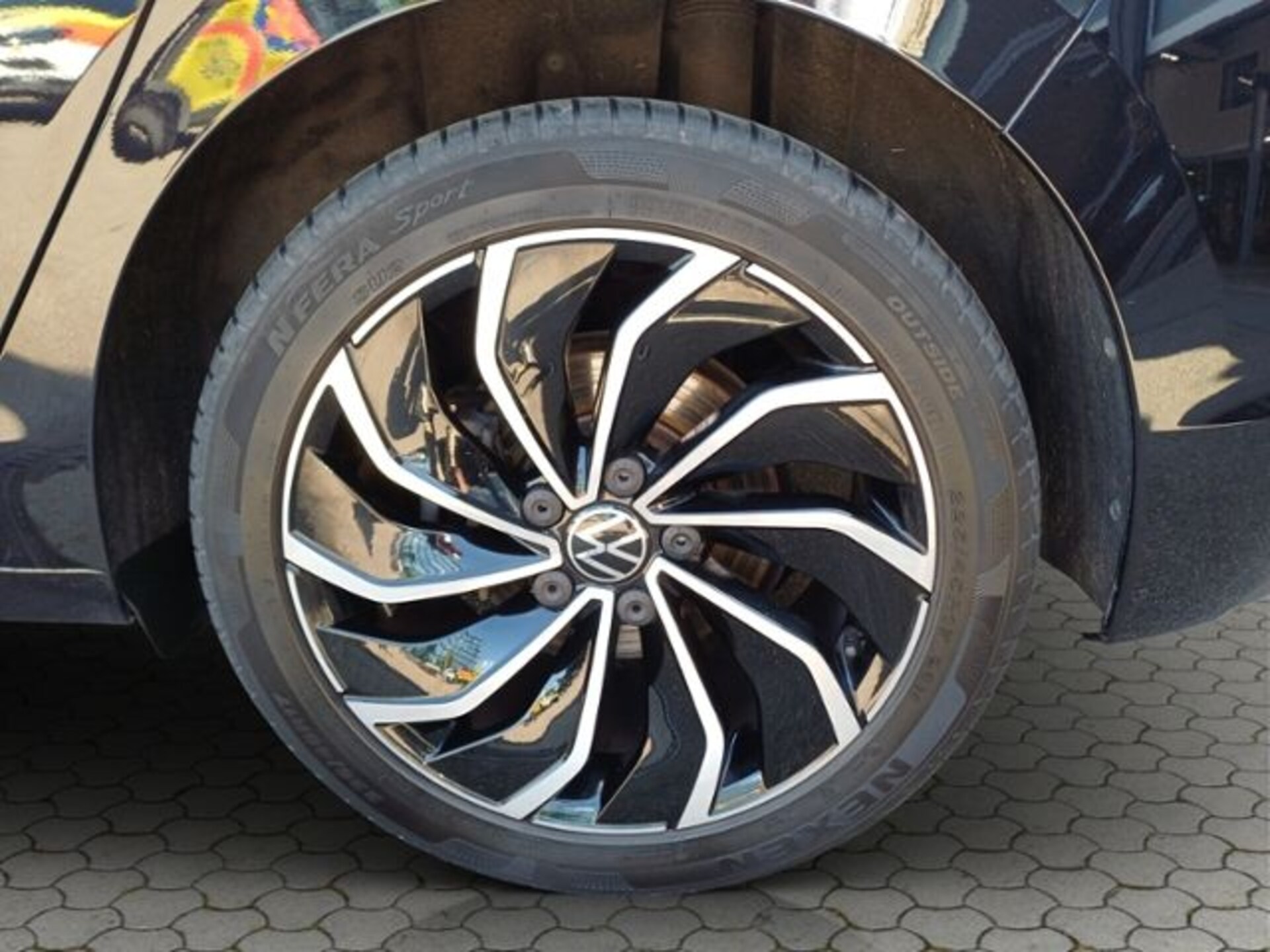 Volkswagen Golf Style