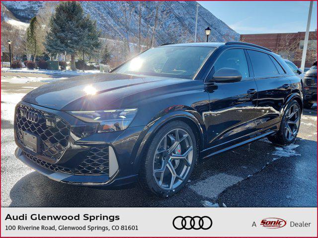 2026 Audi RS Q8 -'s photo