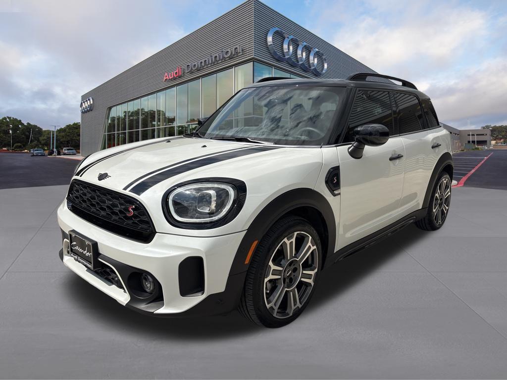 2023 MINI Countryman Cooper S's photo
