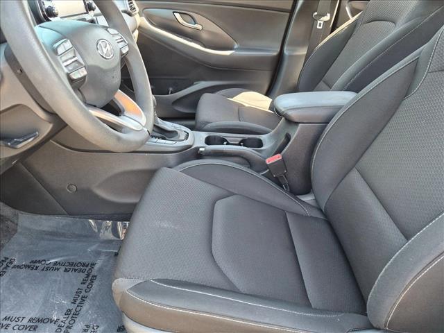 2018 Hyundai Elantra GT 14