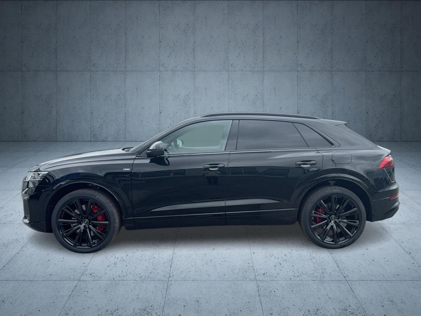 Bild über Audi Q8 SUV TFSI e S line business TFSI e quattro 360 kW tiptronic - für weitere Informationen kontaktieren Sie den Audi Partner