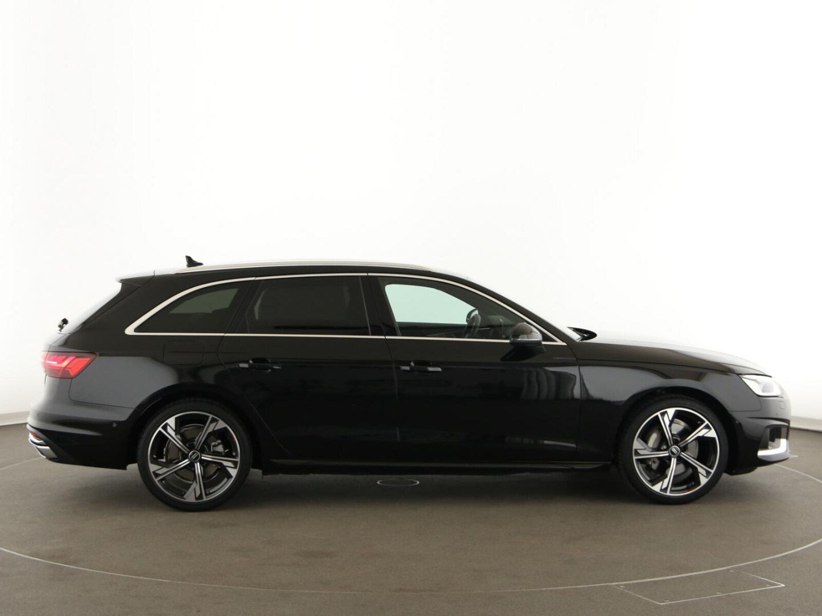 Audi A4 Avant – Bild 8