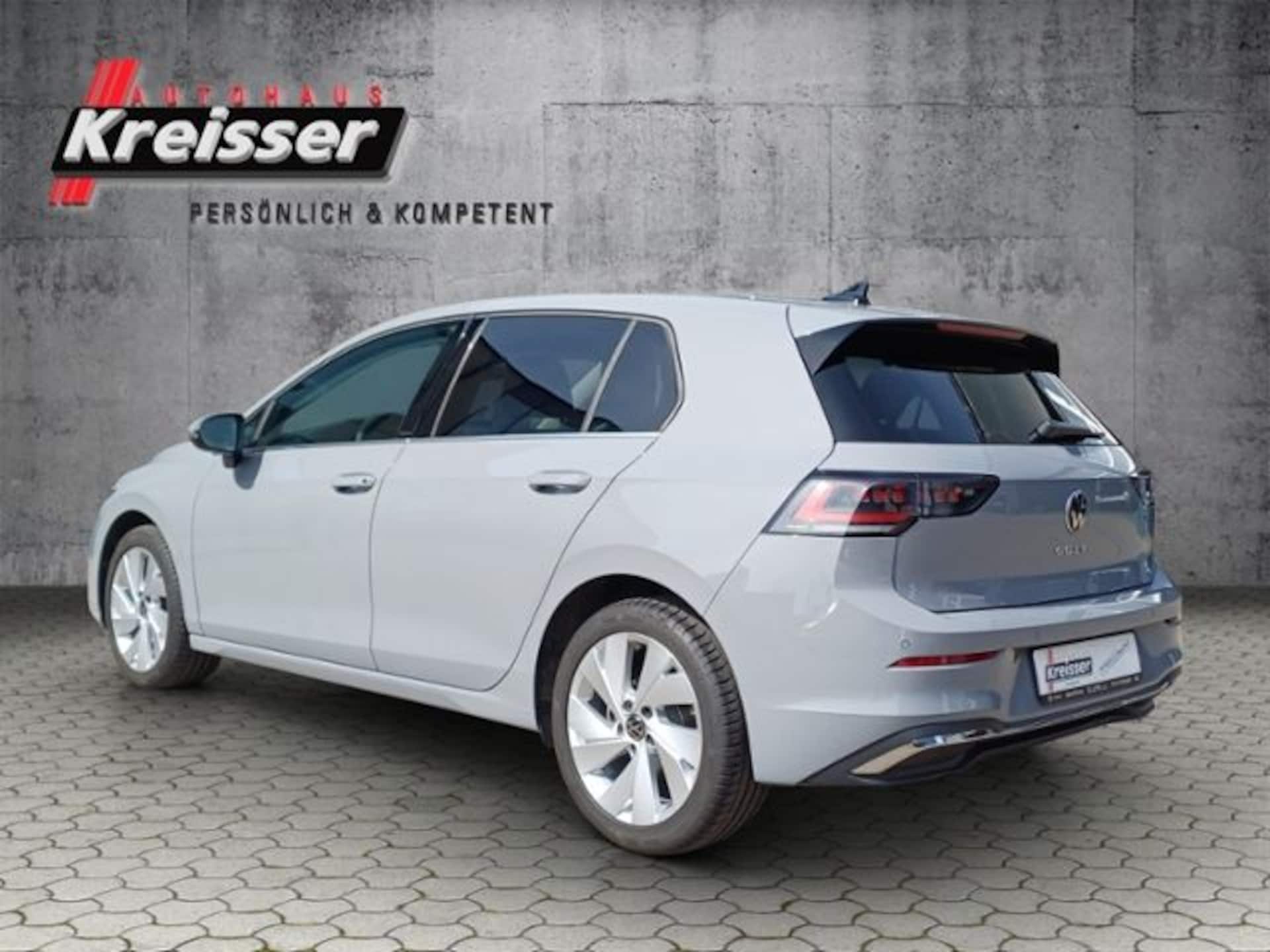 Volkswagen Golf Style