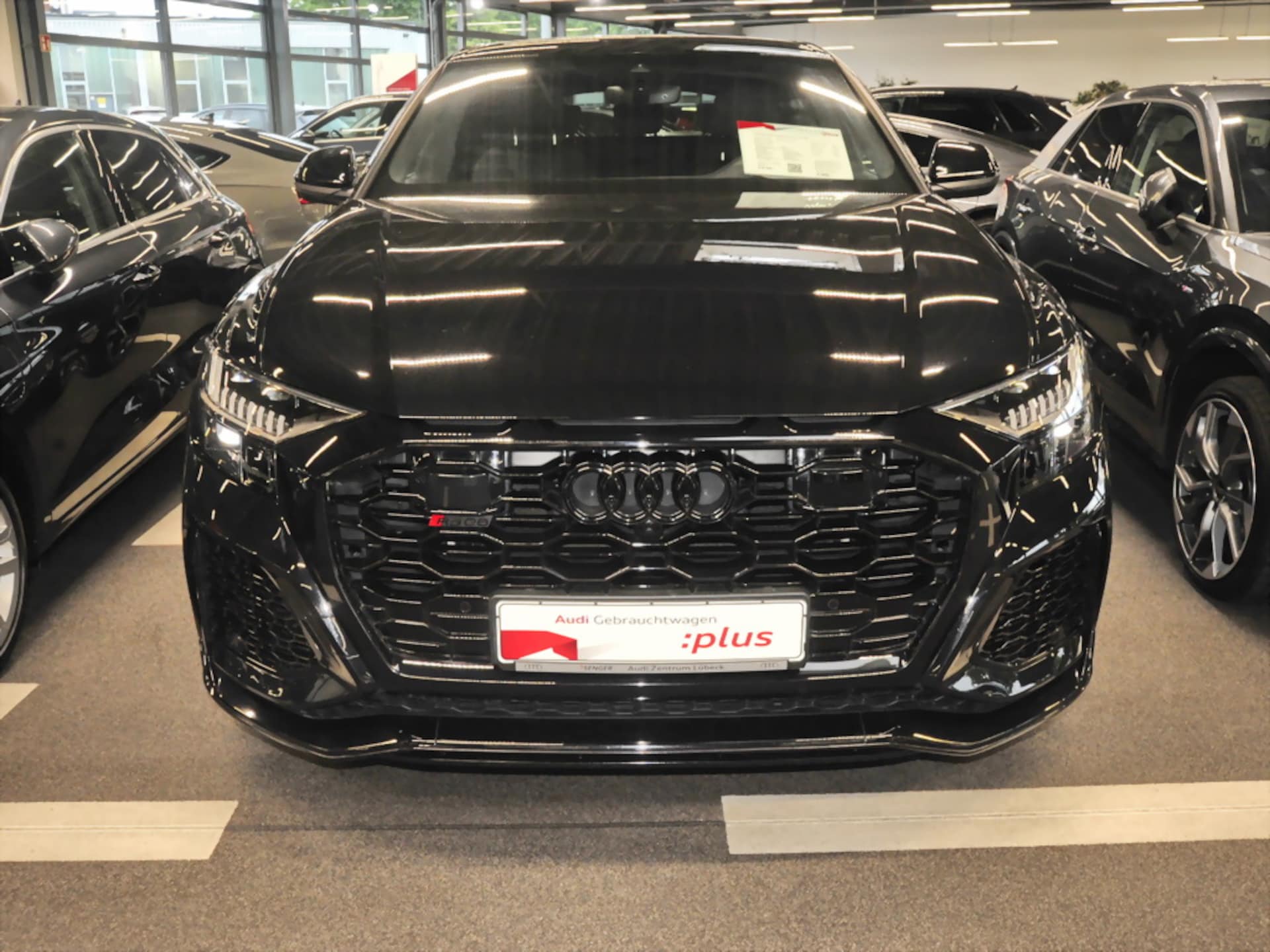 Audi RS Q8 SUV