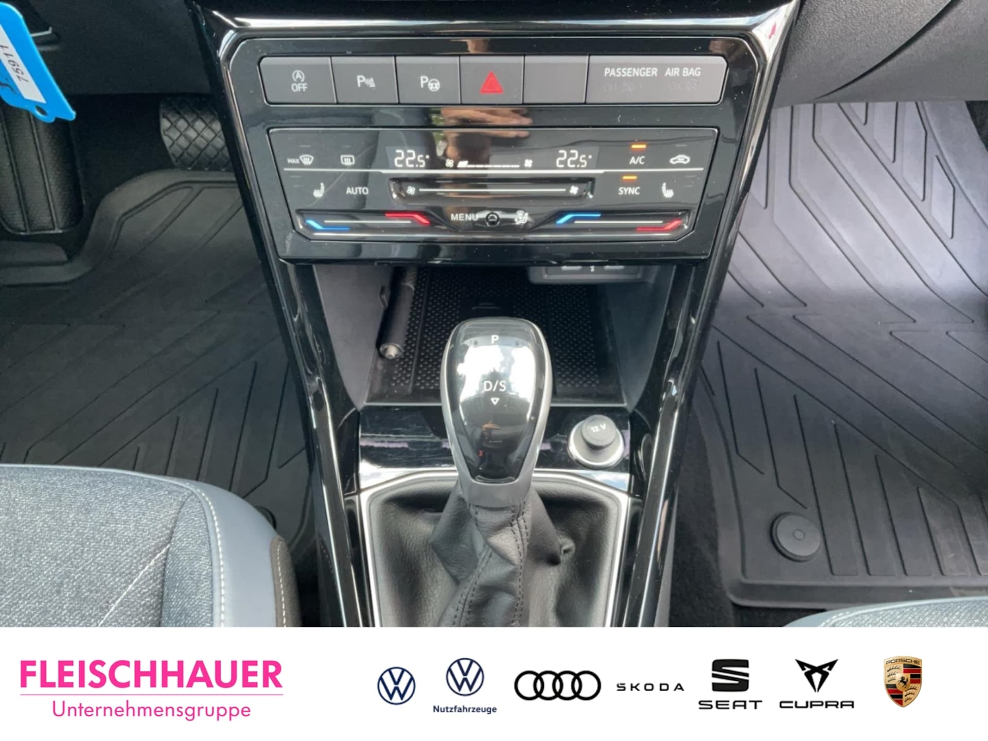 Volkswagen T-Cross Style