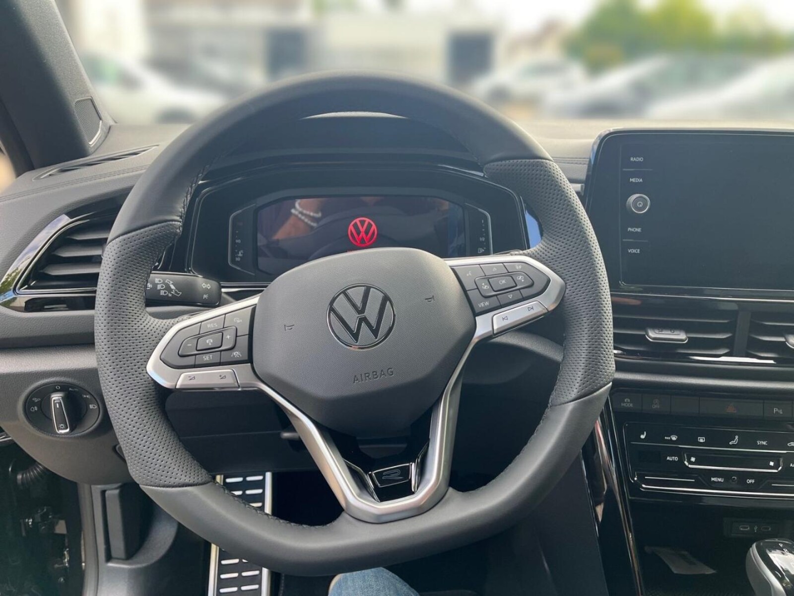 Volkswagen T-Roc Cabriolet – Bild 11
