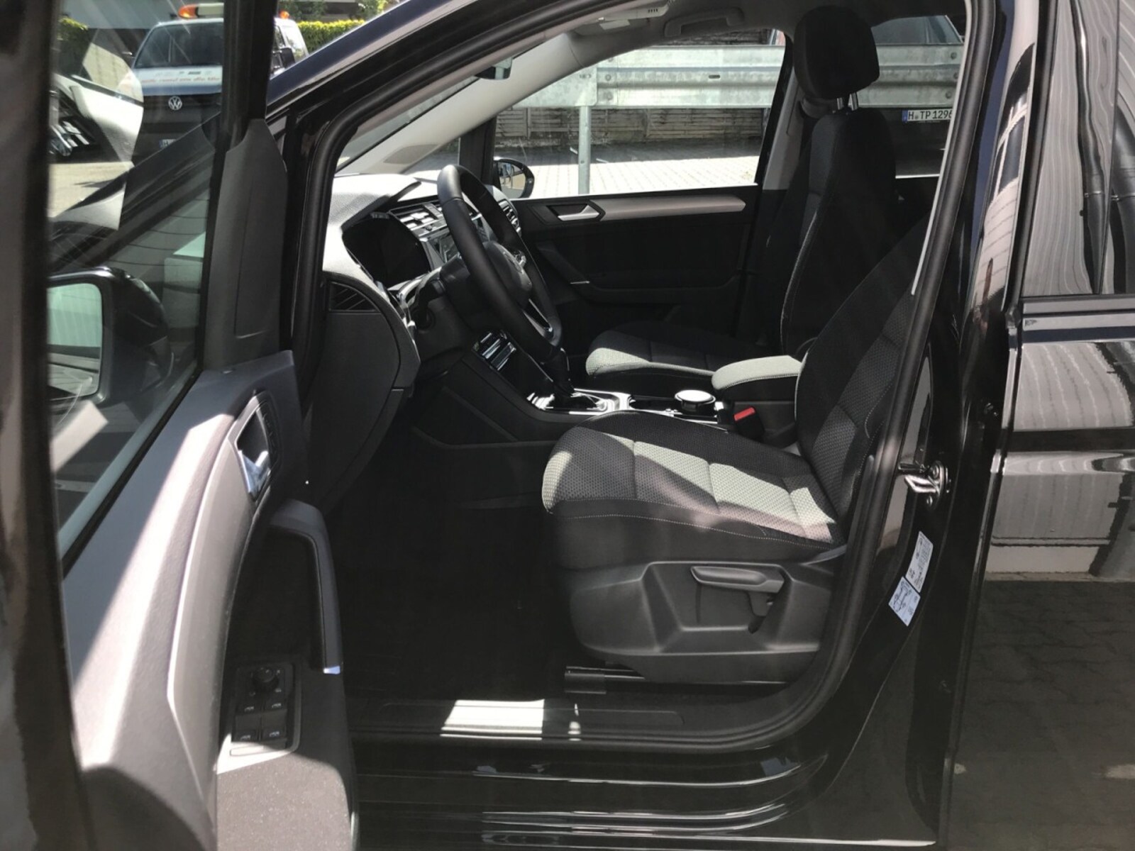 Volkswagen Touran – Bild 5