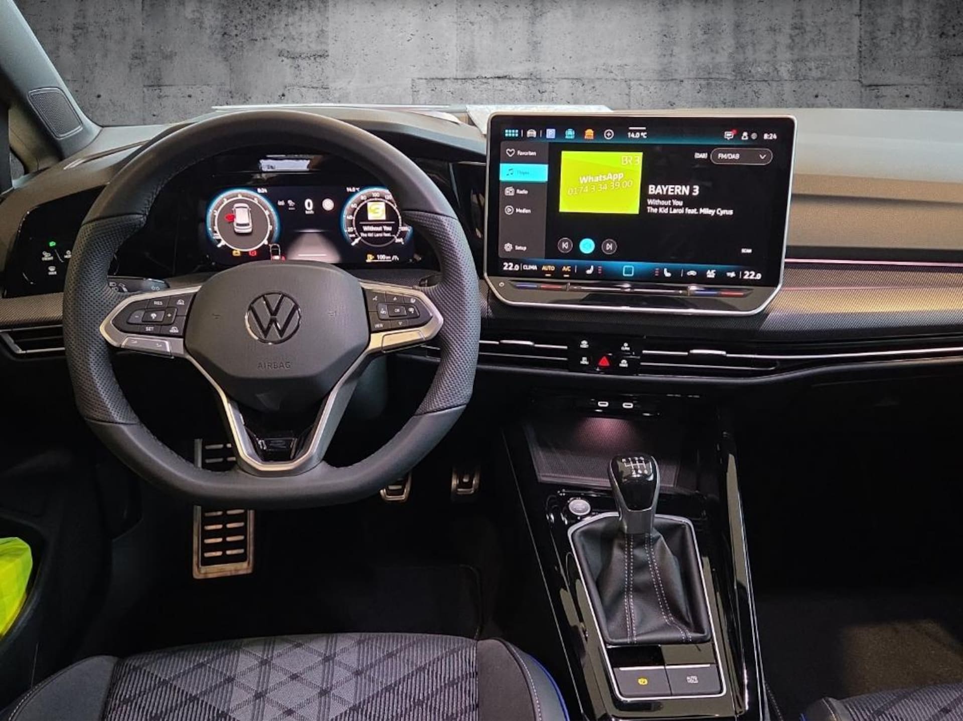 Volkswagen Golf R-Line