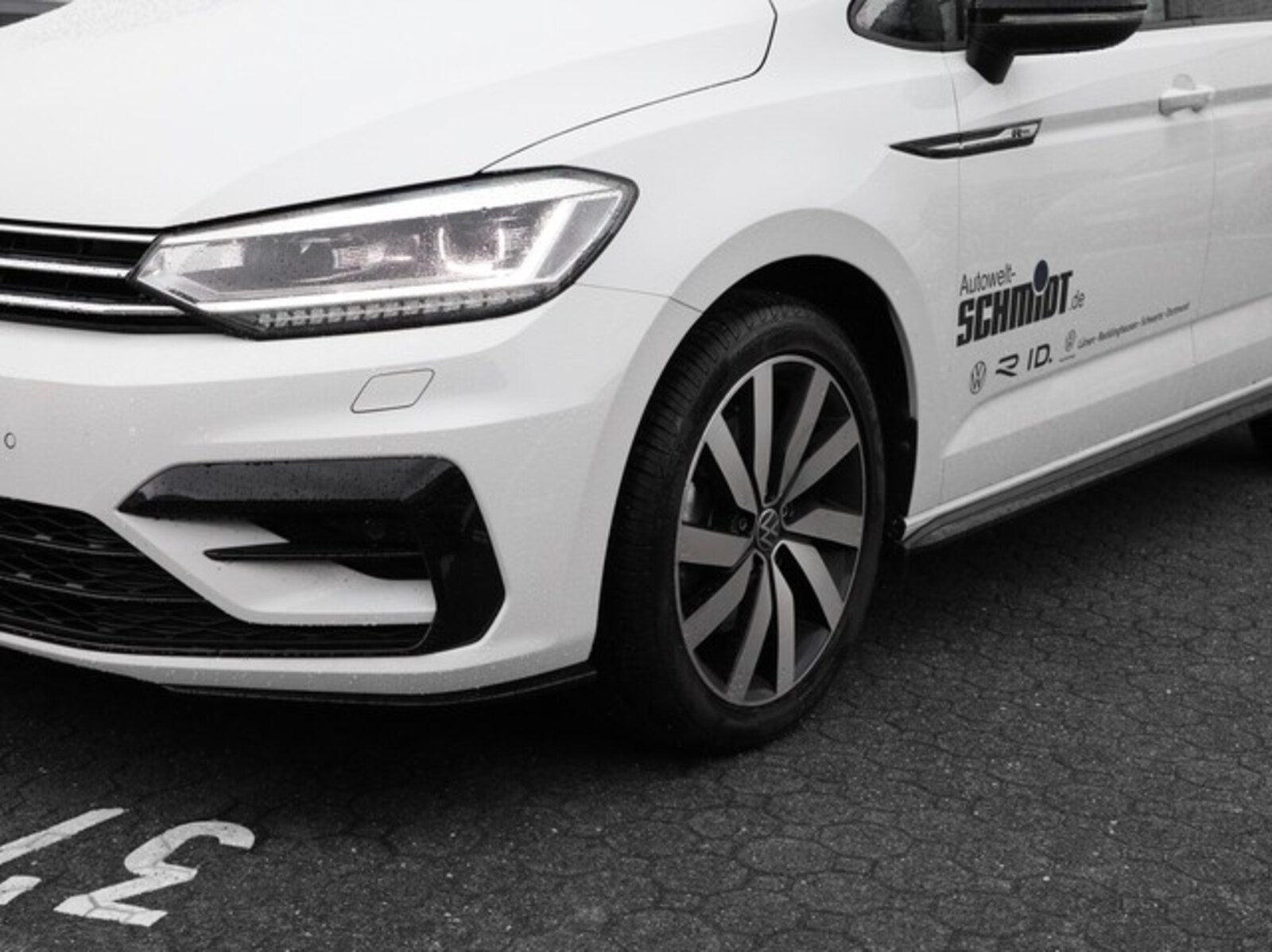Volkswagen Touran – Bild 7