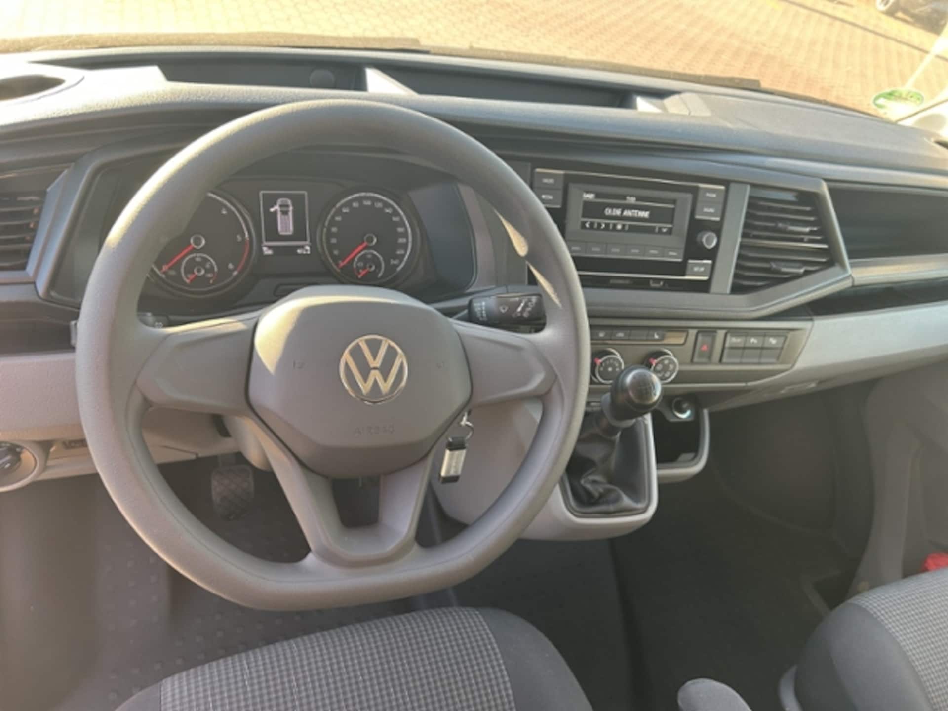 Volkswagen T6.1 Transporter Kasten langer Radstand