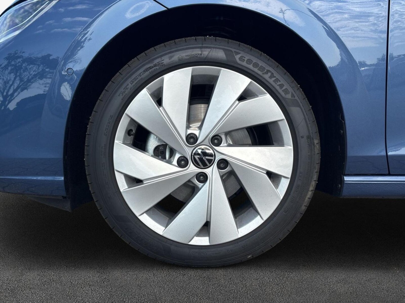 Volkswagen Golf – Bild 8