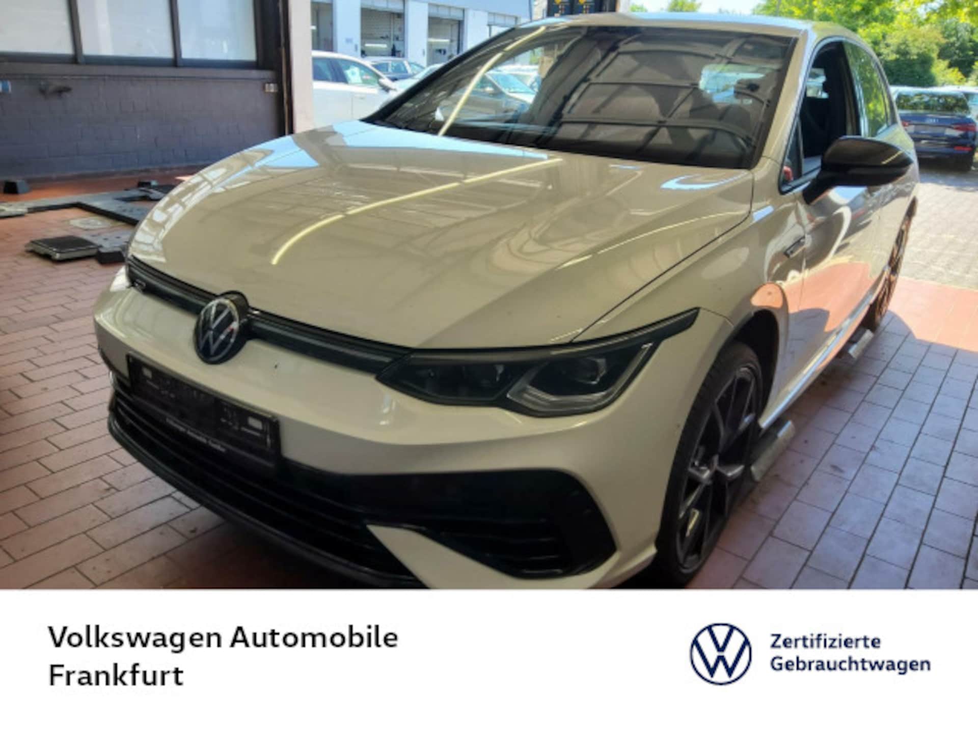Volkswagen Golf R