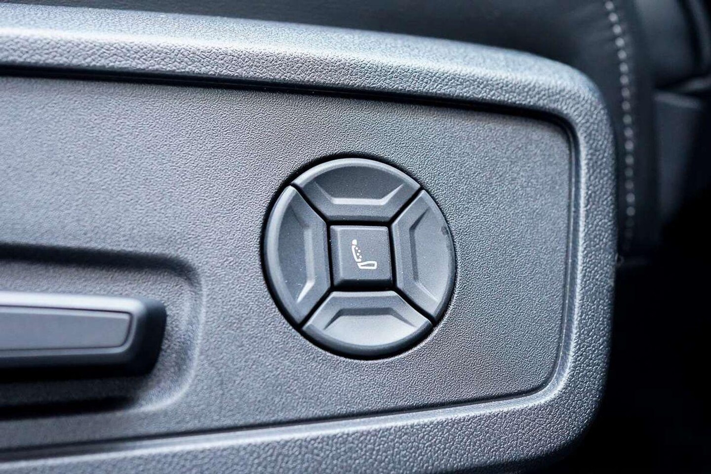 Image about Audi SQ5 SUV TFSI 270 kW