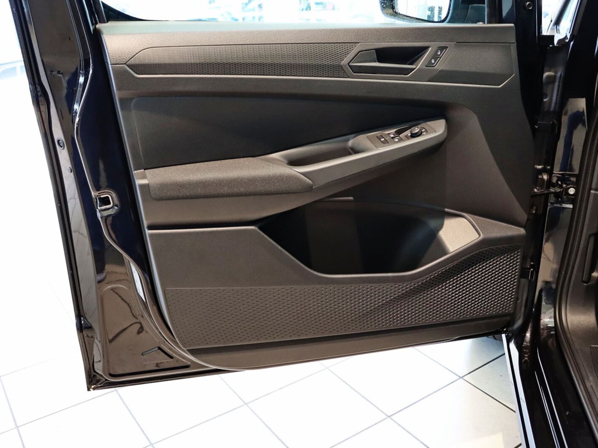Volkswagen Caddy Basis-Modell
