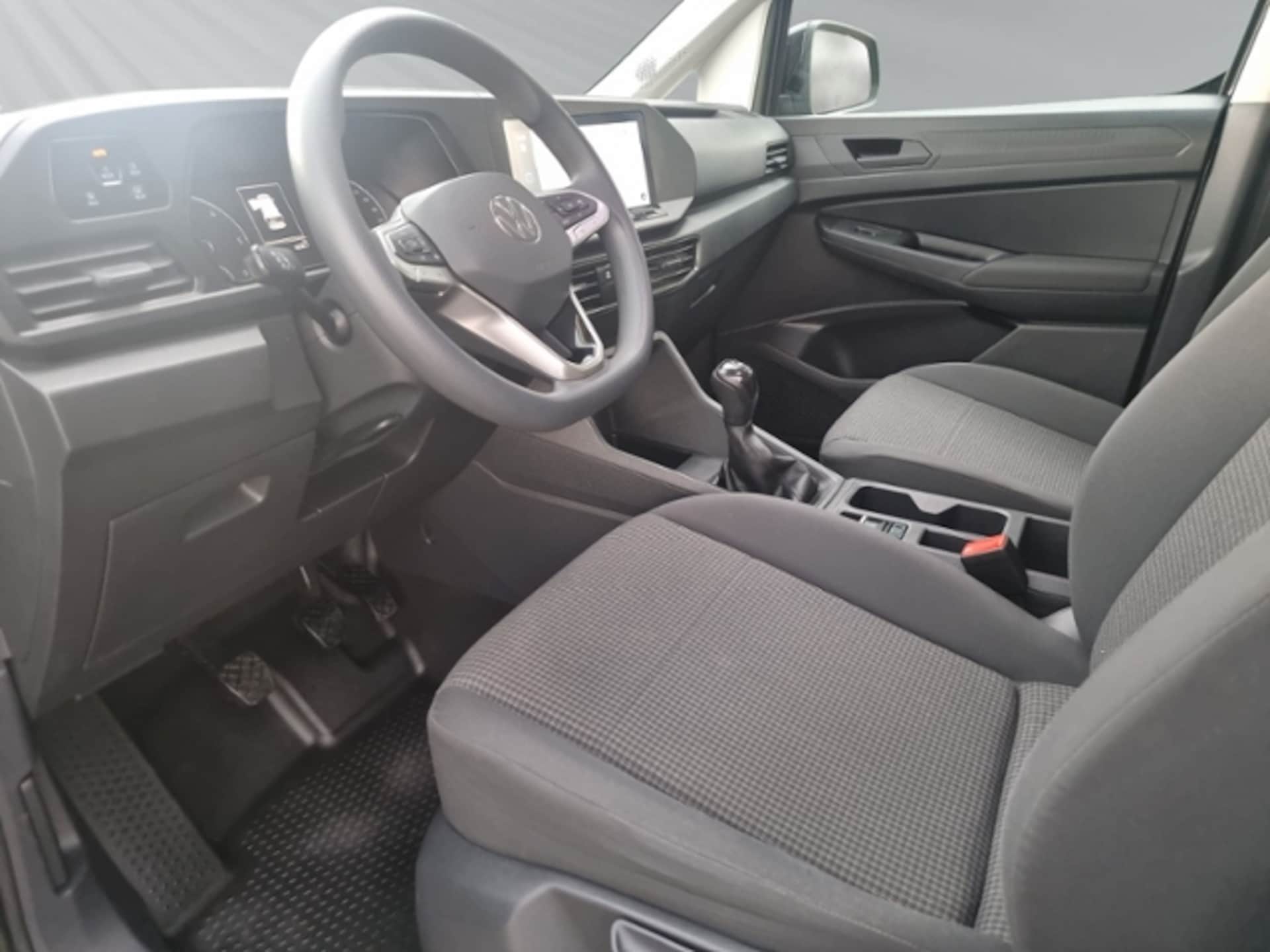 Volkswagen Caddy Maxi Basis-Modell