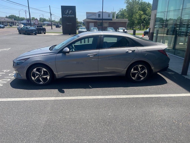 2023 Hyundai Elantra