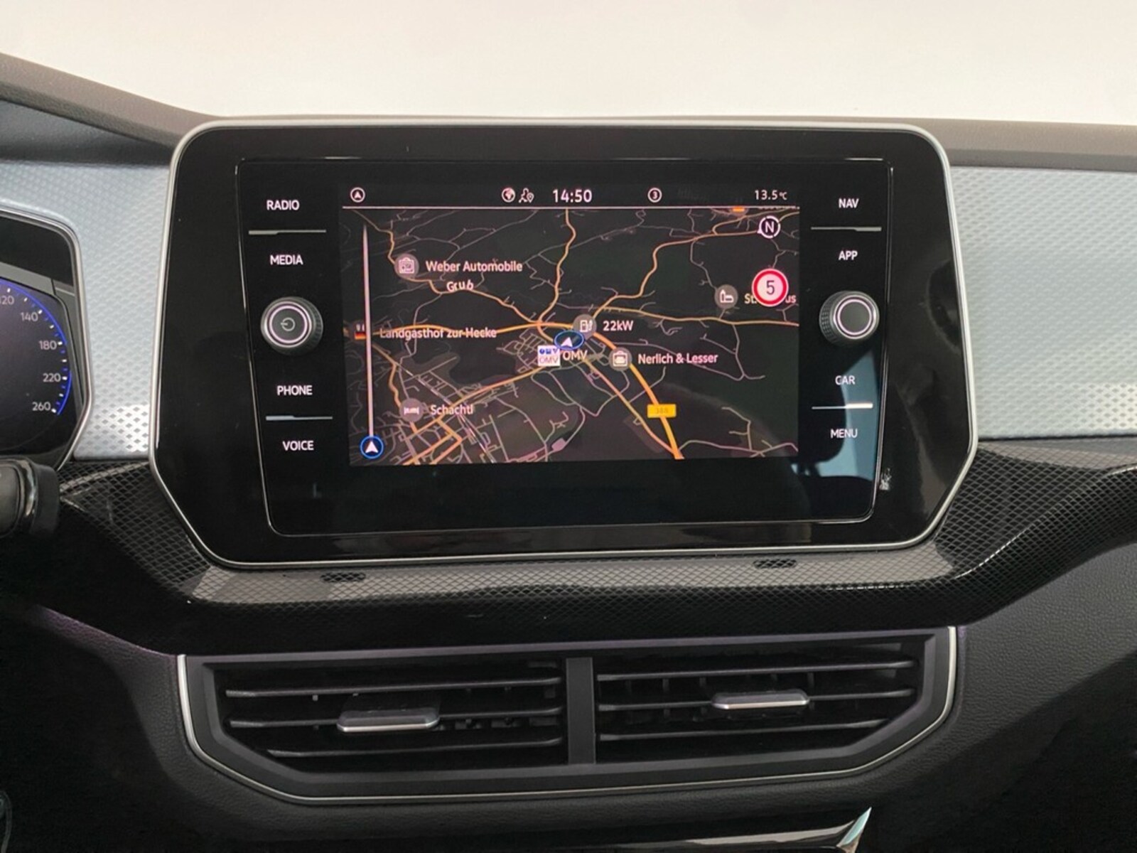 Volkswagen T-Cross – Bild 10