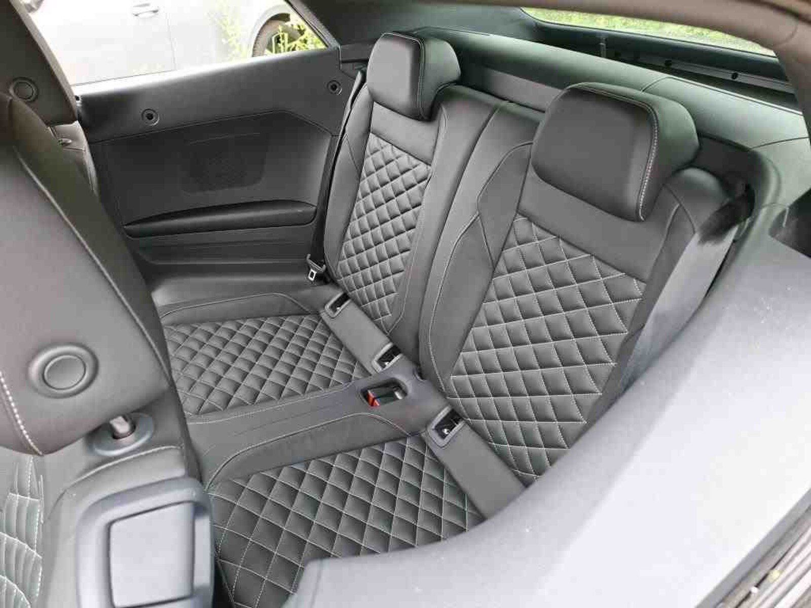Volkswagen T-Roc Cabriolet – Bild 8