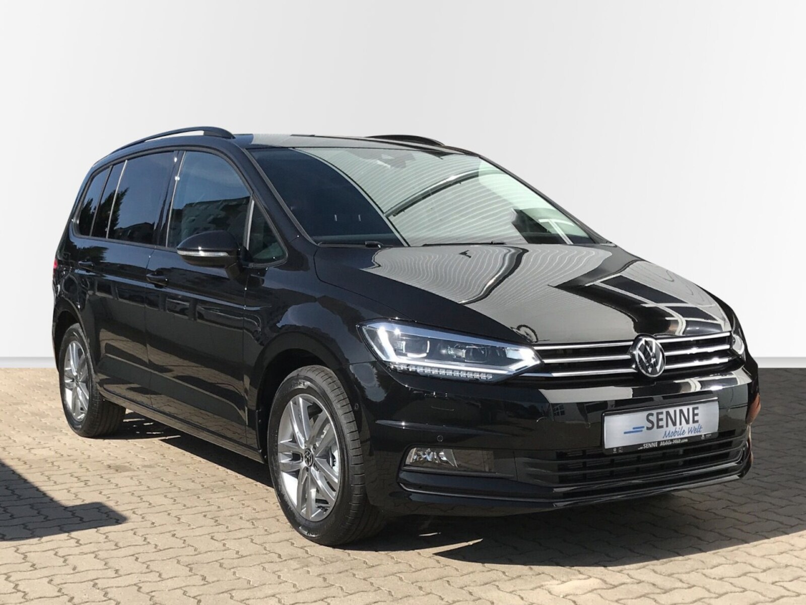 Volkswagen Touran – Bild 2